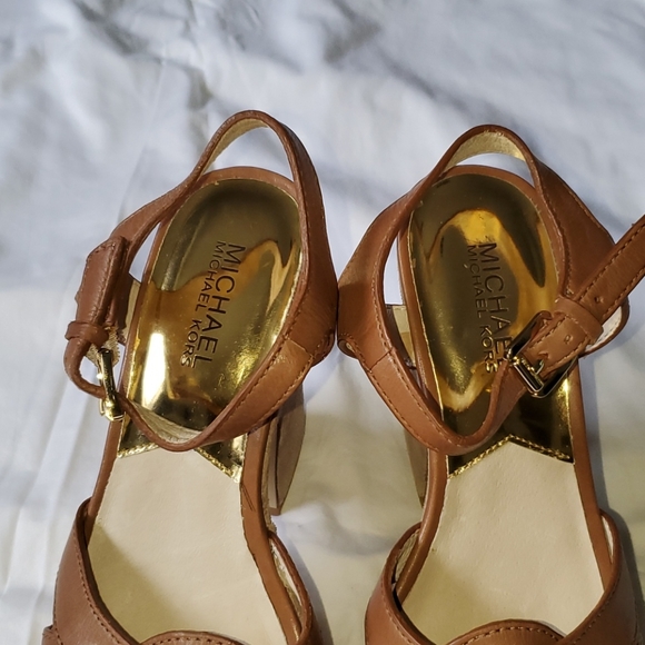 MICHAEL KORS - Picture 3 of 6